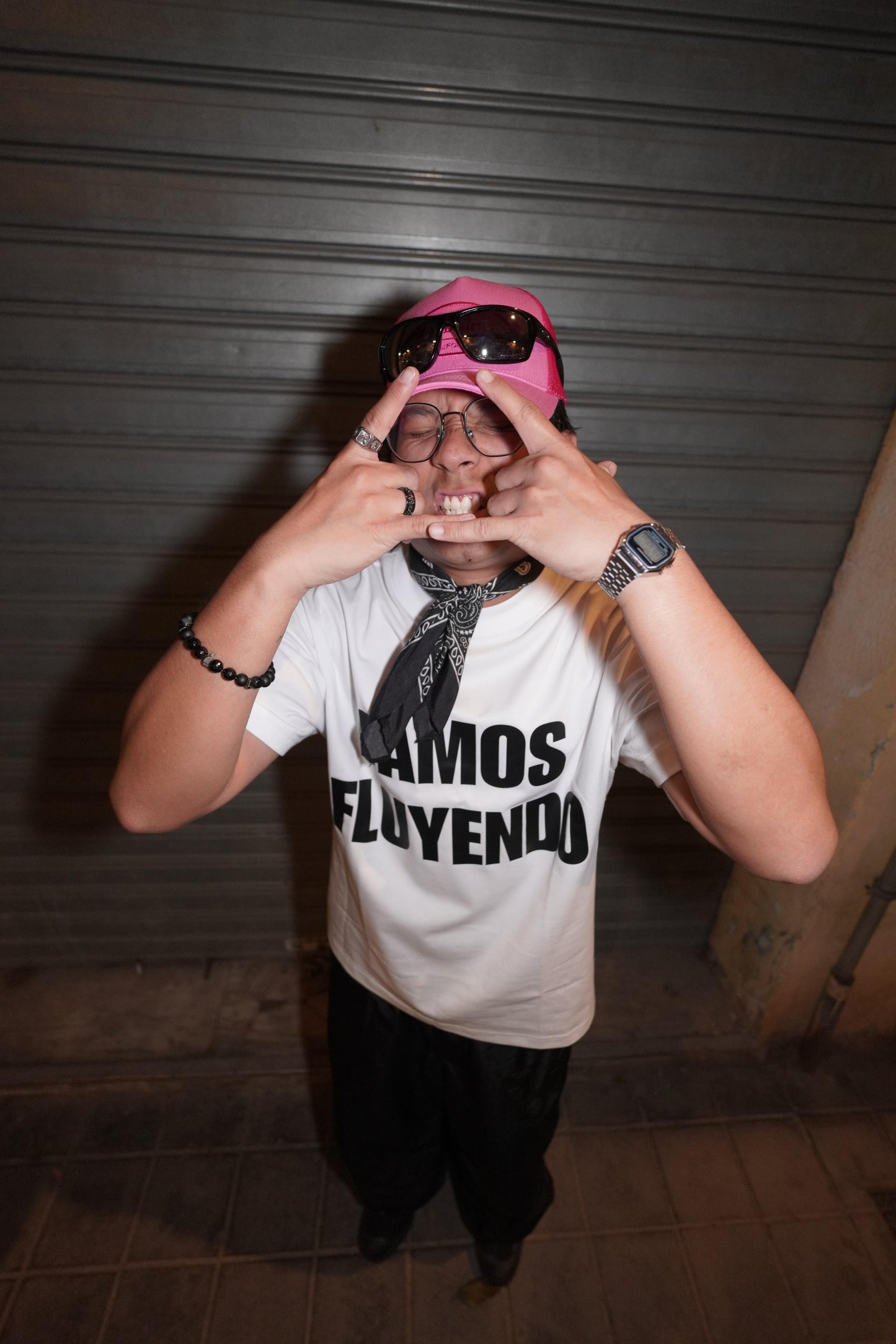 CAMISETA "VAMOS FLUYENDO"